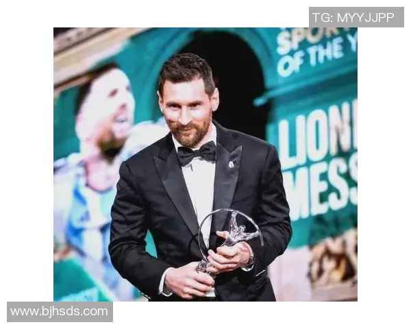 各国足球明星背后的奋斗与荣耀故事揭秘