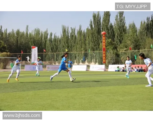 足球明星经典动作动图集锦展现球场上的绝妙瞬间与精彩技艺