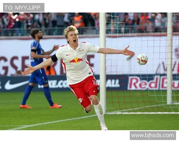 足球明星为何身价高涨背后的市场逻辑与商业价值解析