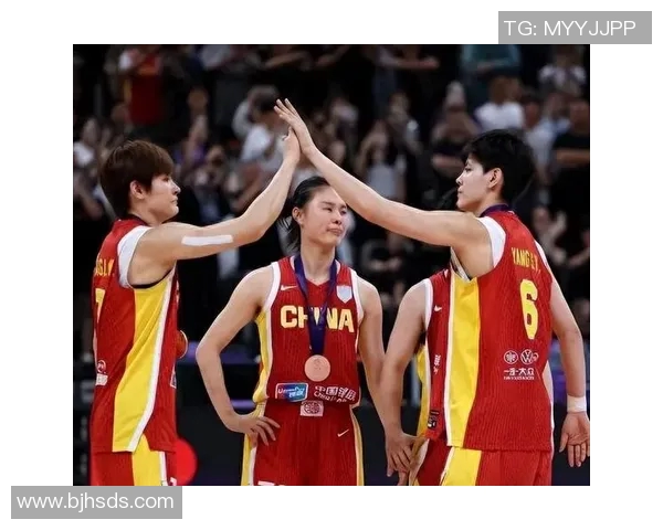中华台北女篮与中国女篮激战正酣争夺亚洲篮球赛荣誉之巅 中华台北女篮与中国女篮激战正酣争夺亚洲篮球赛荣誉之巅