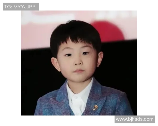 张峻豪心目中的足球偶像是谁他对这位明星的崇拜之情如何体现